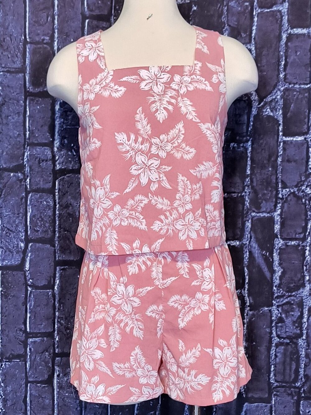 2 Piece Set Women's Small Pink White Tropical Short Set Square Neck Sleeveless